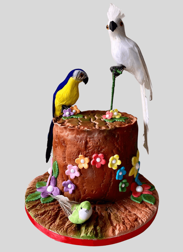Pleasing Parrot Cake