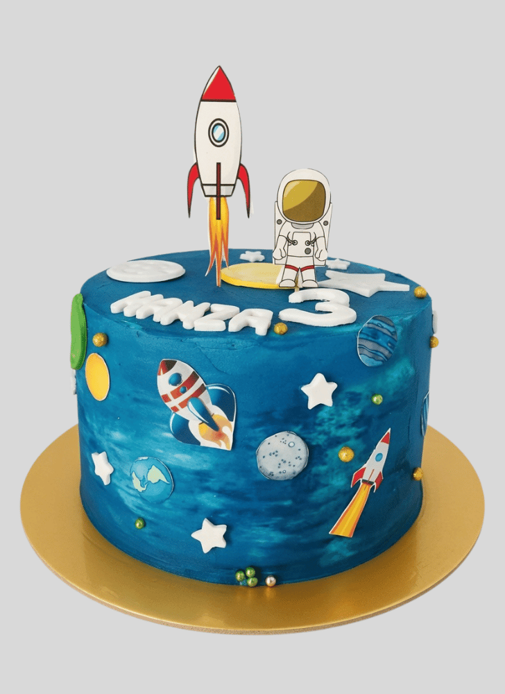 Comely Rocket Cake