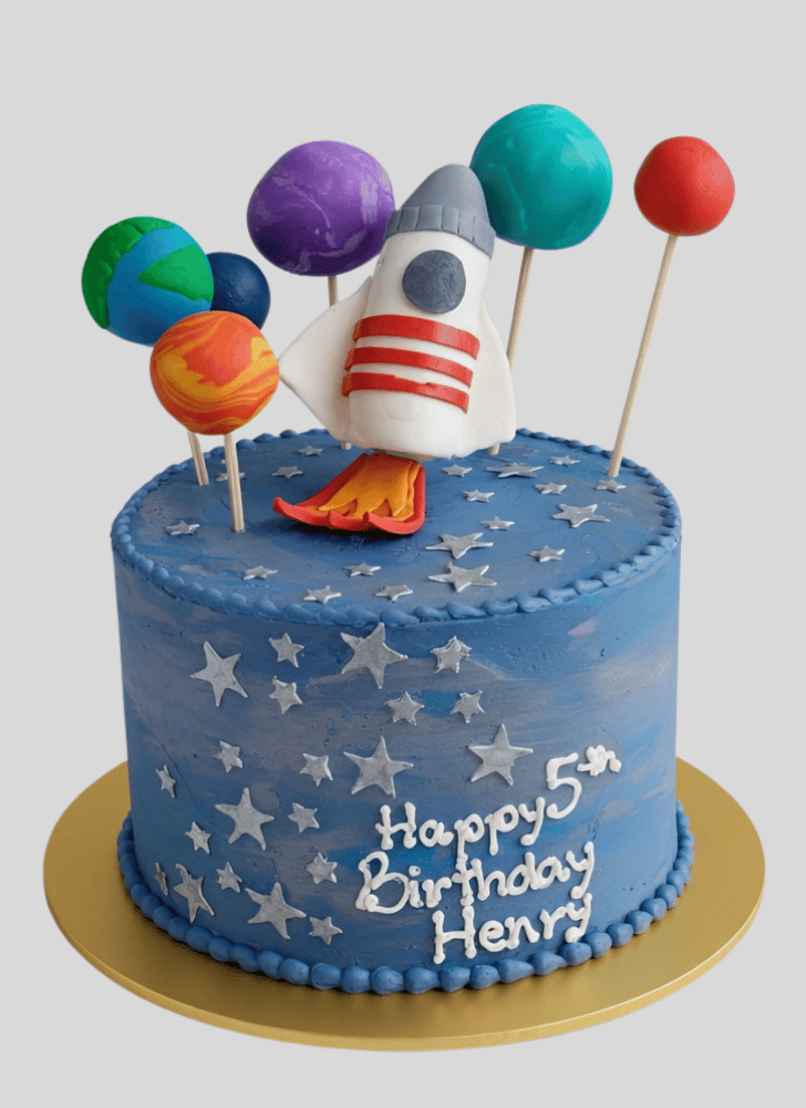 Delicate Rocket Cake