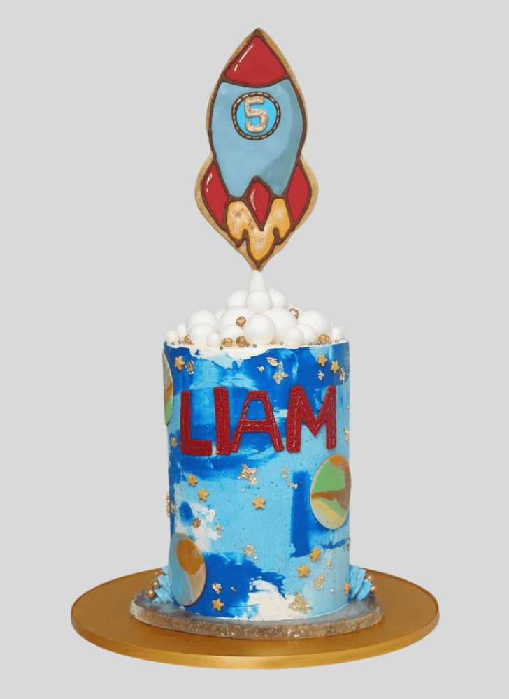 Mesmeric Rocket Cake