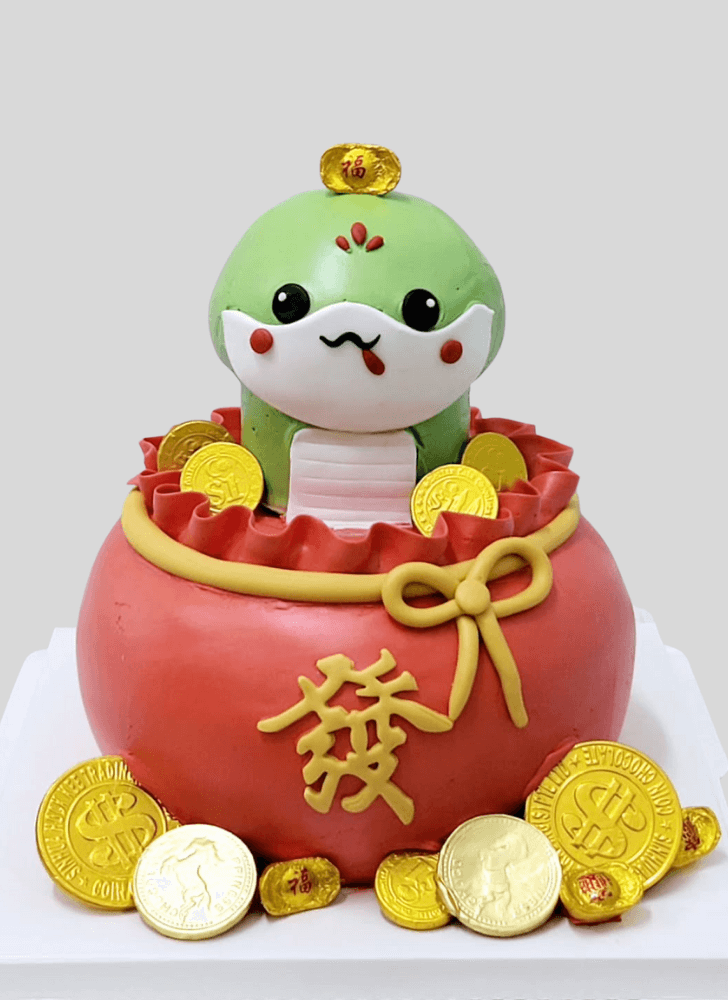 Admirable Snake Cake Design