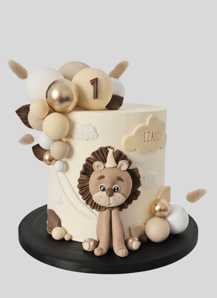 Captivating Lion Cake
