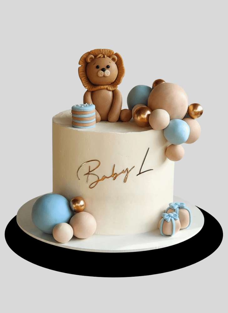 Charming Lion Cake