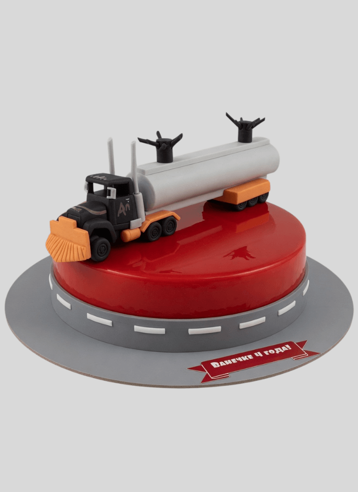 Grand Mad Max Cake