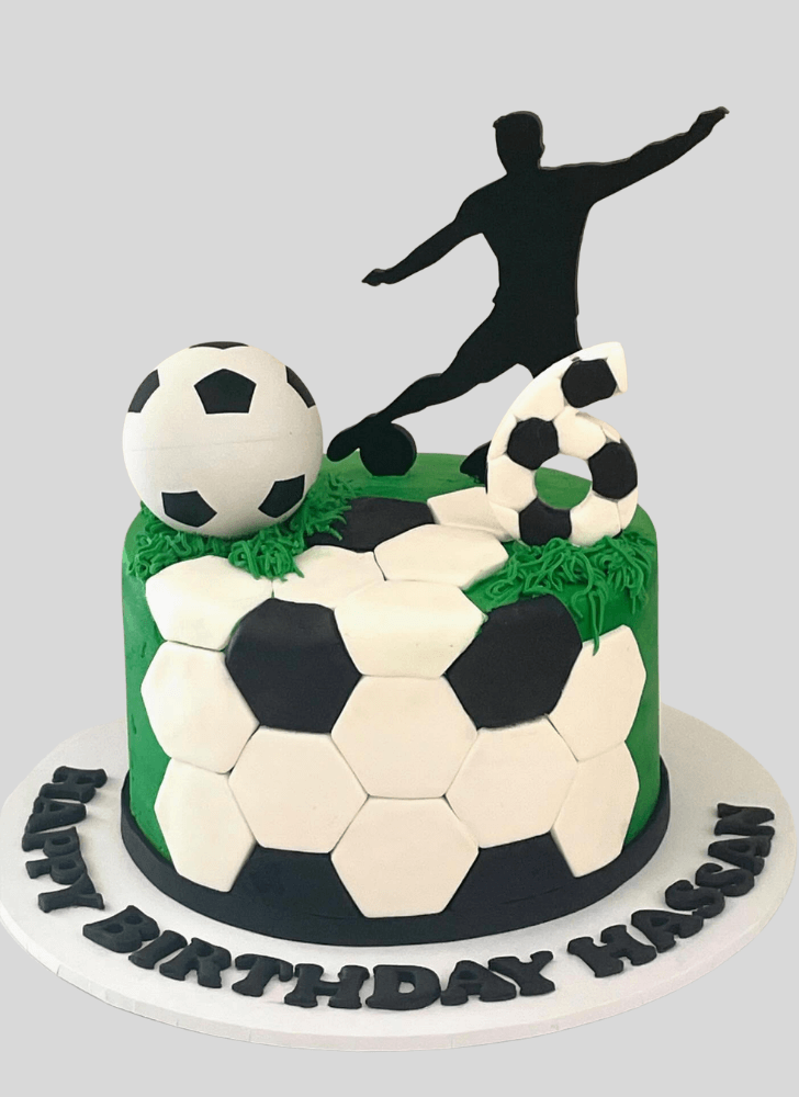 Grand Soccer Cake