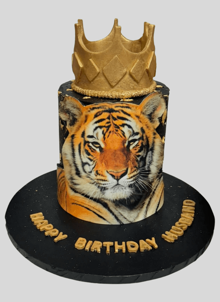Lovely Tiger Cake Design
