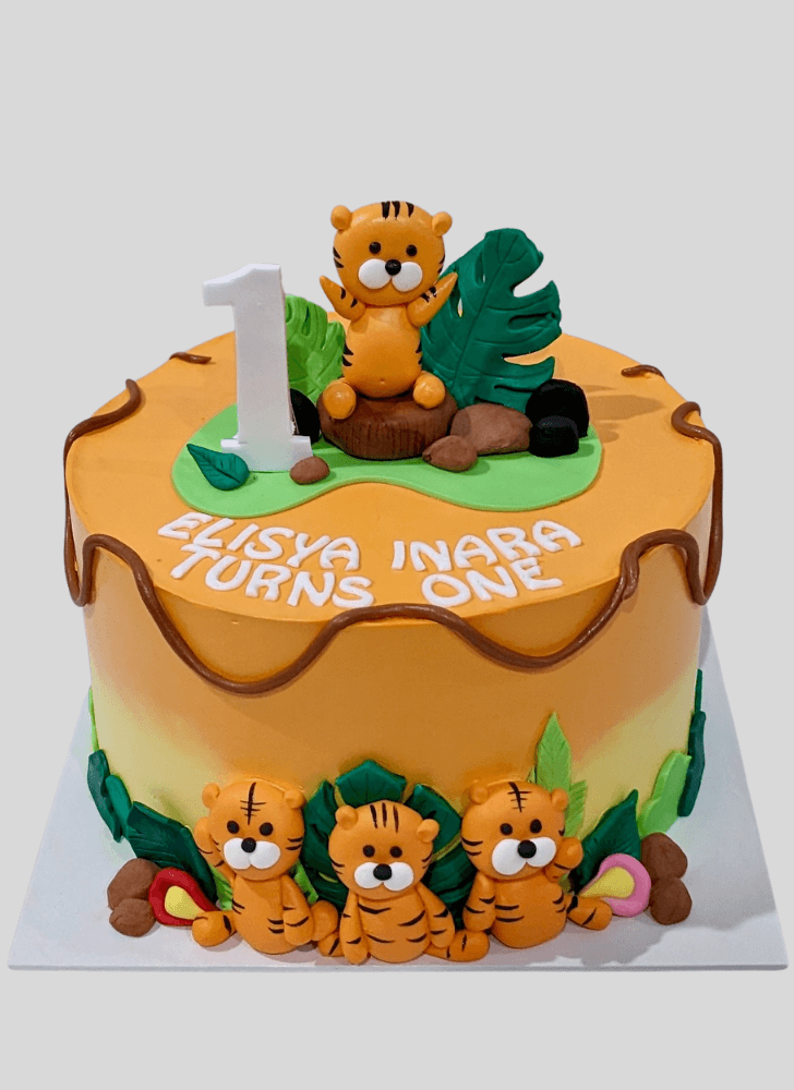 Magnificent Tiger Cake
