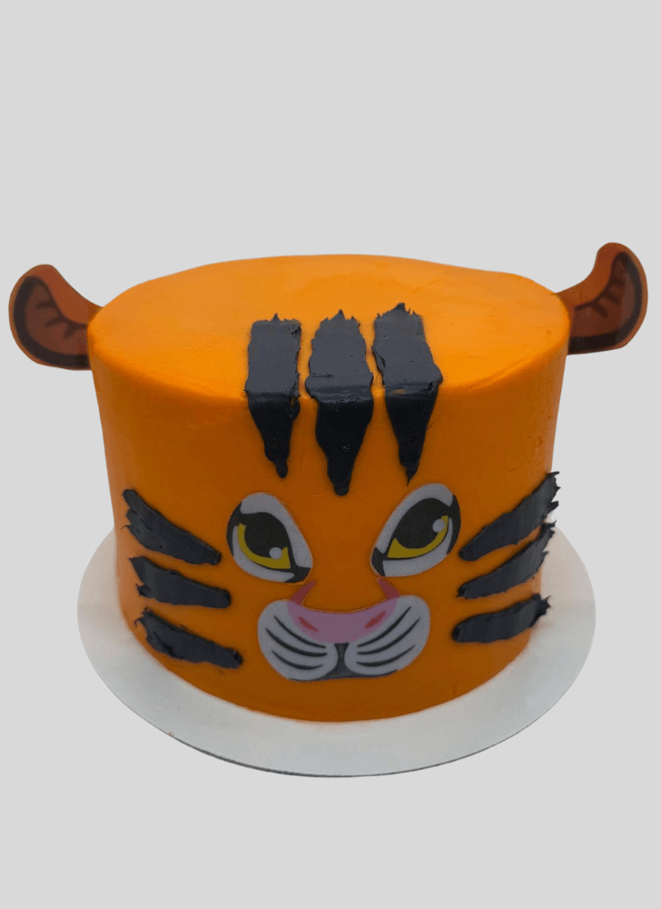 Pretty Tiger Cake