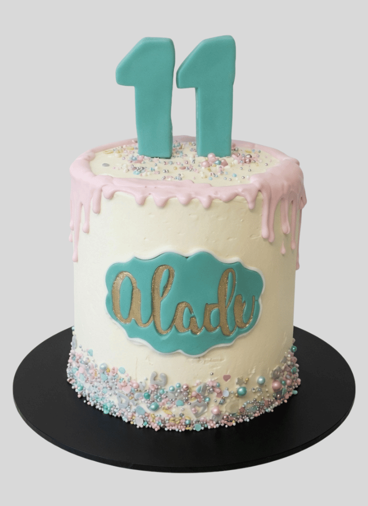 Dazzling Vanilla Cake