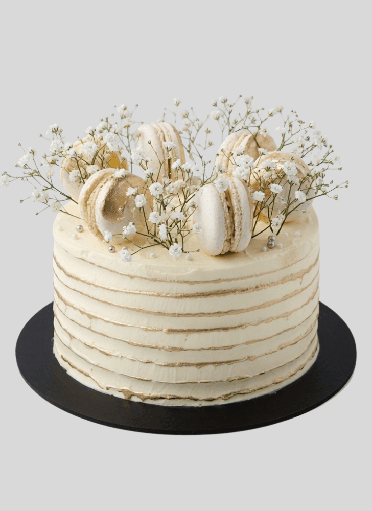 Lovely Vanilla Cake Design