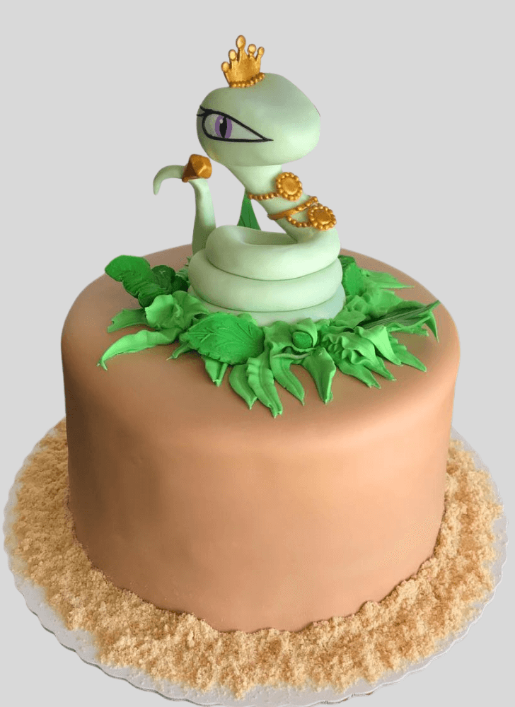 Appealing Cobra Cake