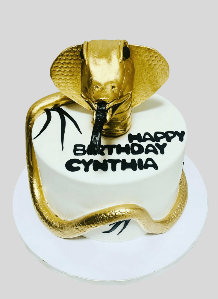 Pleasing Cobra Cake