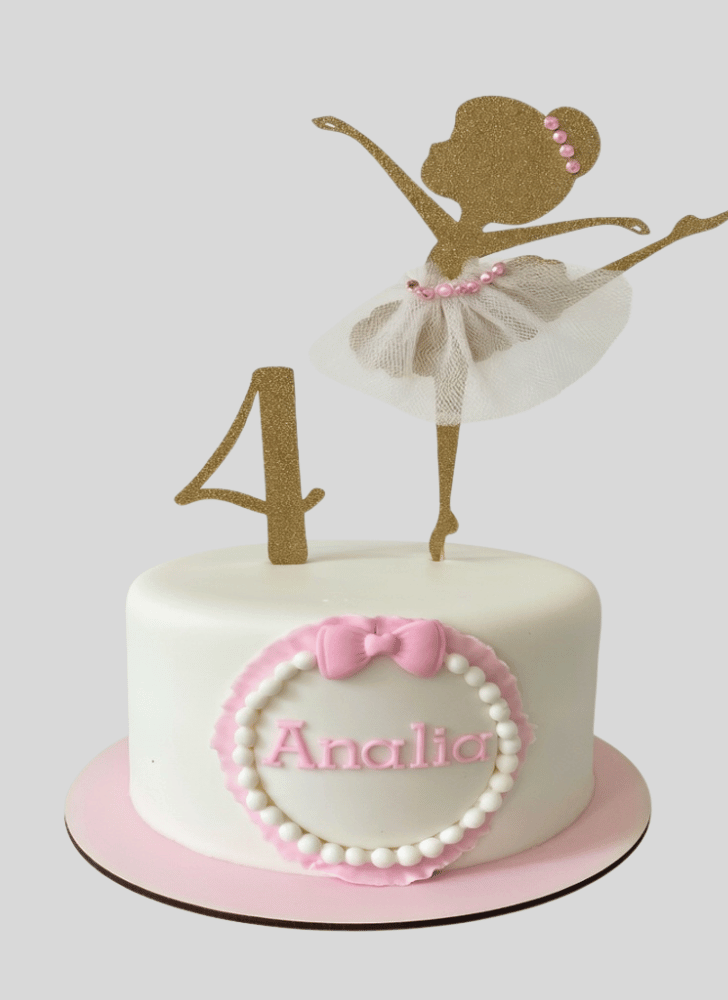 Bewitching Fondant Cake