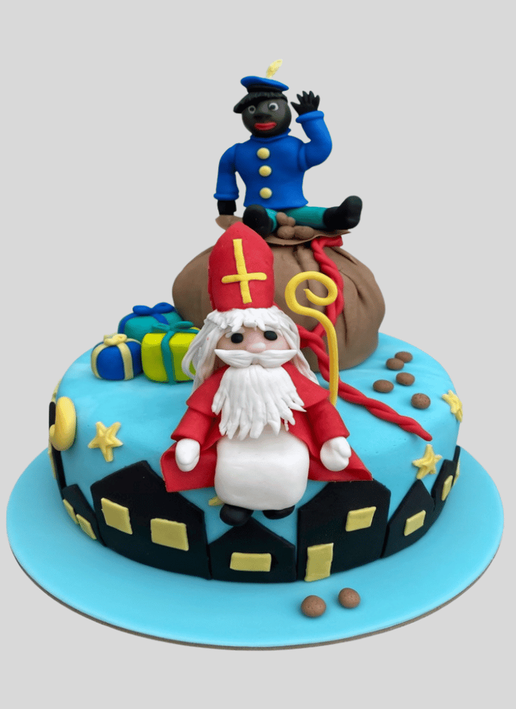 Captivating Fondant Cake
