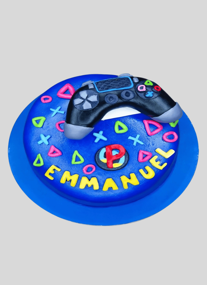 Enticing Fondant Cake