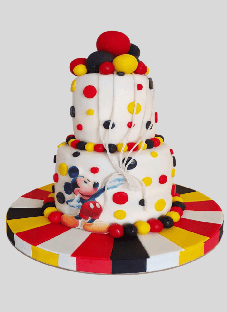 Grand Fondant Cake