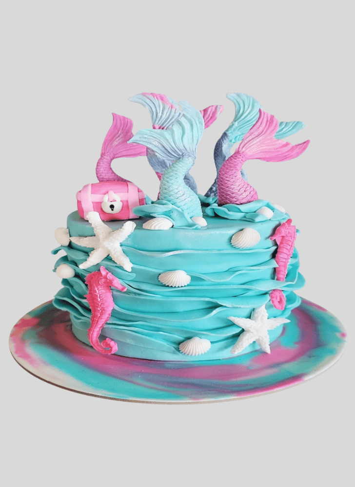 Shapely Fondant Cake