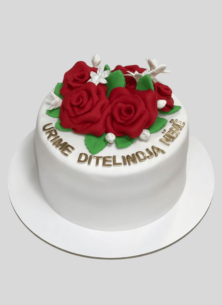 Stunning Fondant Cake