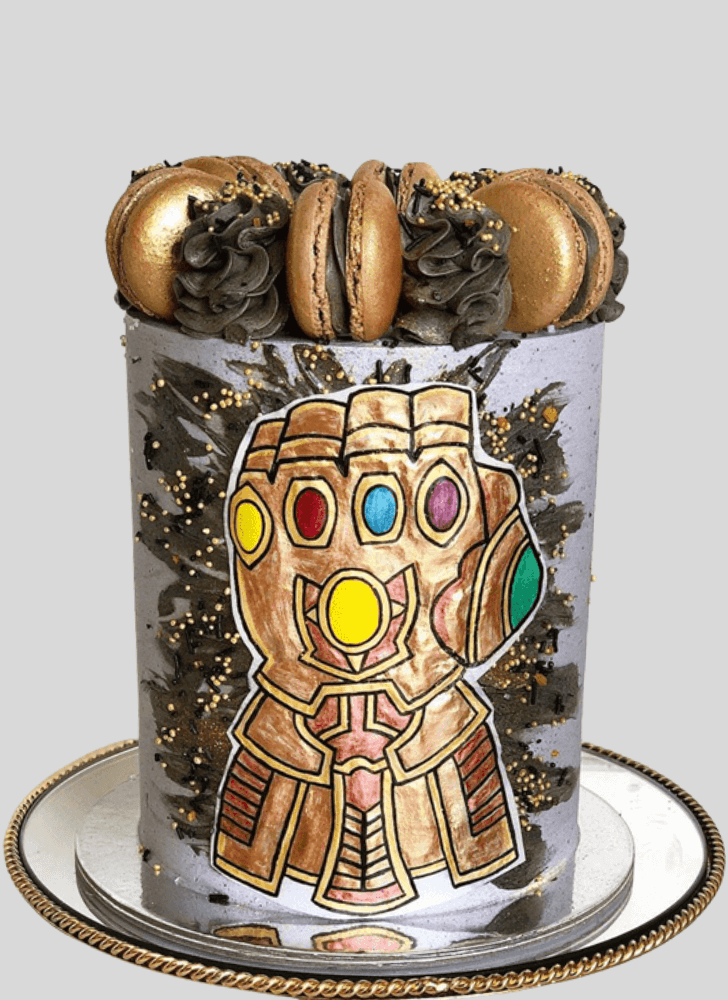 Splendid Infinity Gauntlet Cake