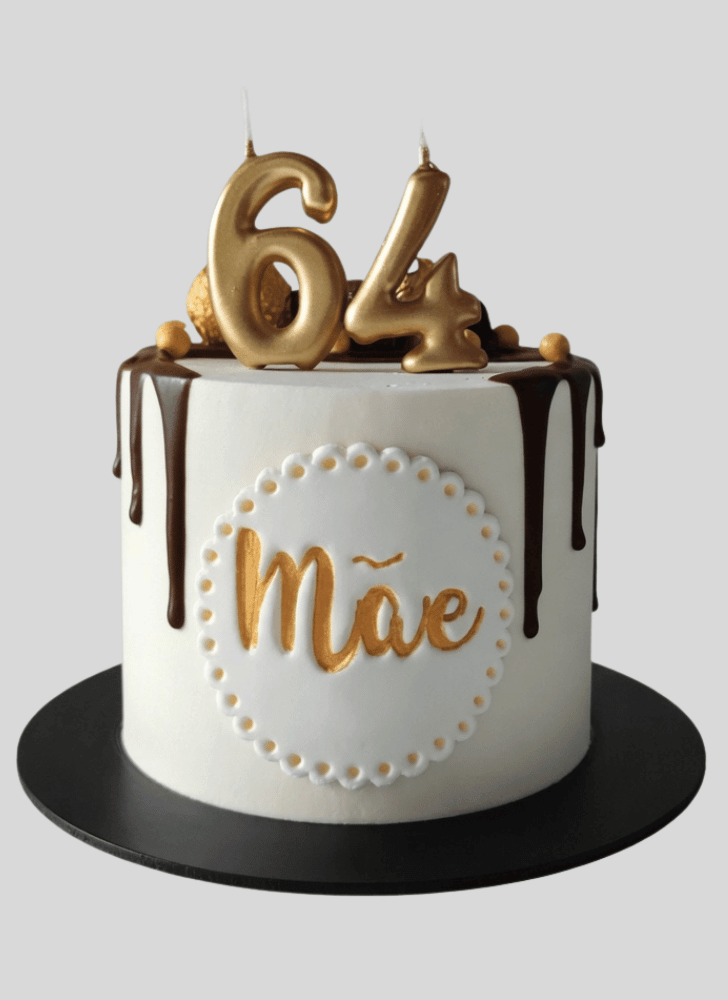 Delicate Mother Cake