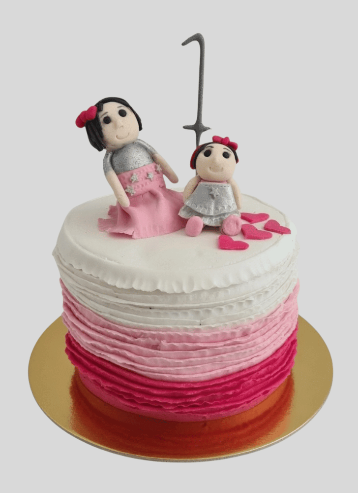 Admirable Sister Cake Design