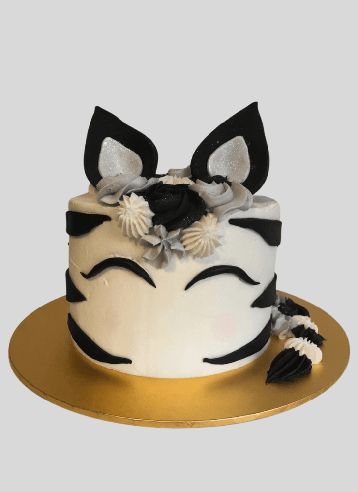 Comely Zebra Cake