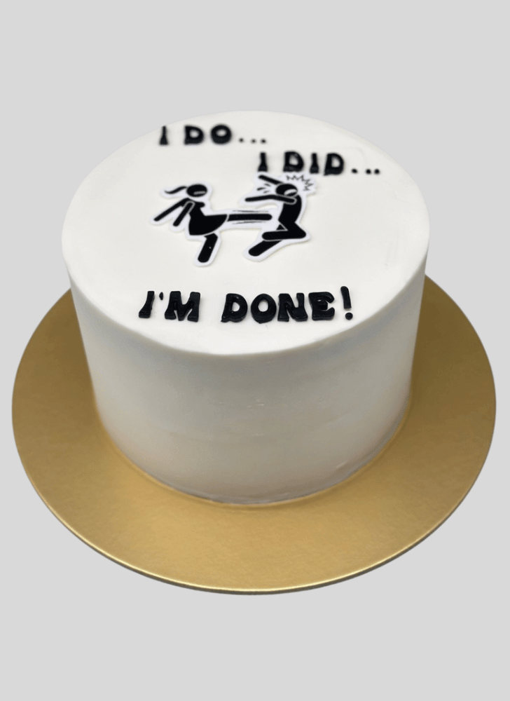 Admirable Divorce Cake Design