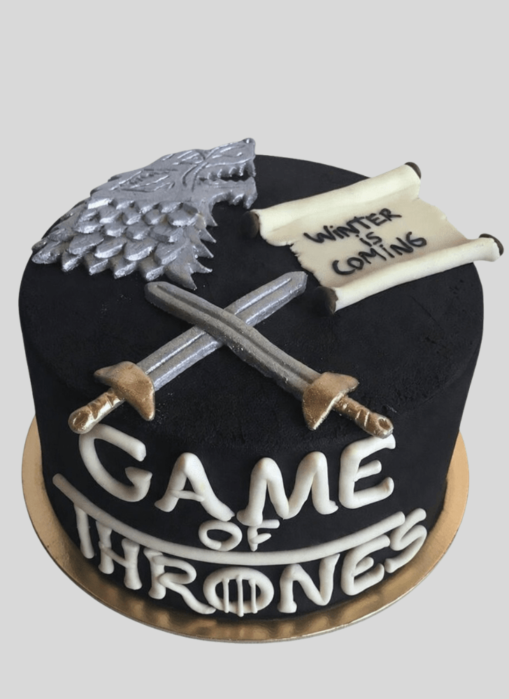 Pleasing Game of Thrones Cake