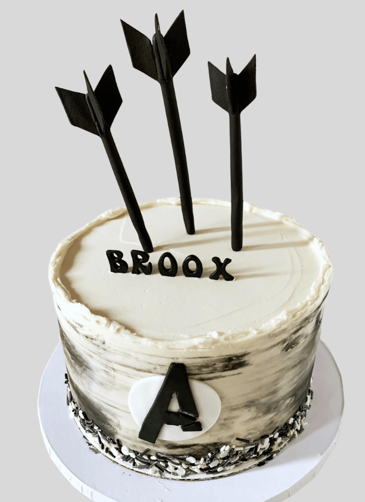 Adorable Hawkeye Cake