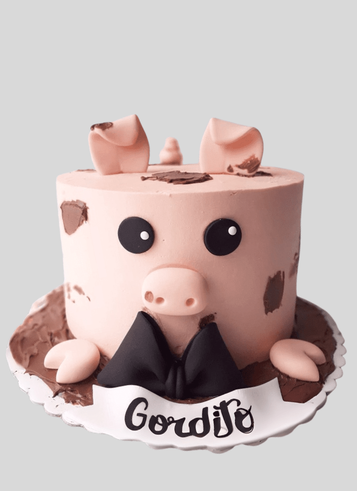 Classy Pig Cake