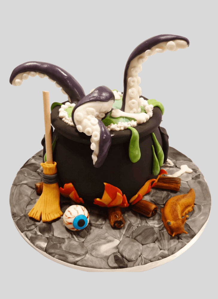 Pretty The Black Cauldron Cake