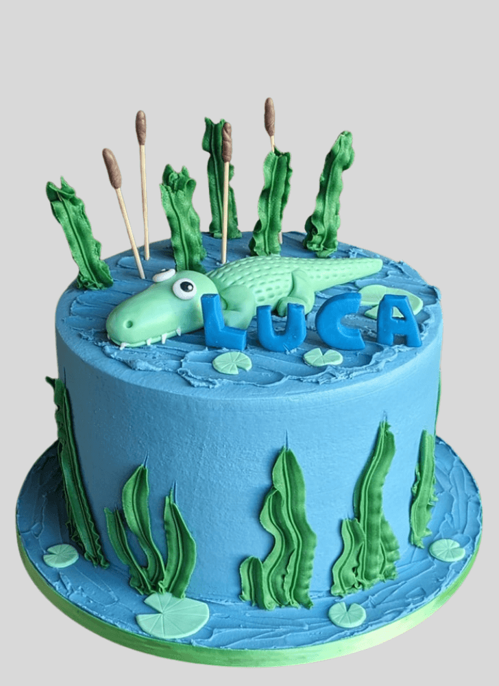 Superb Alligator Cake