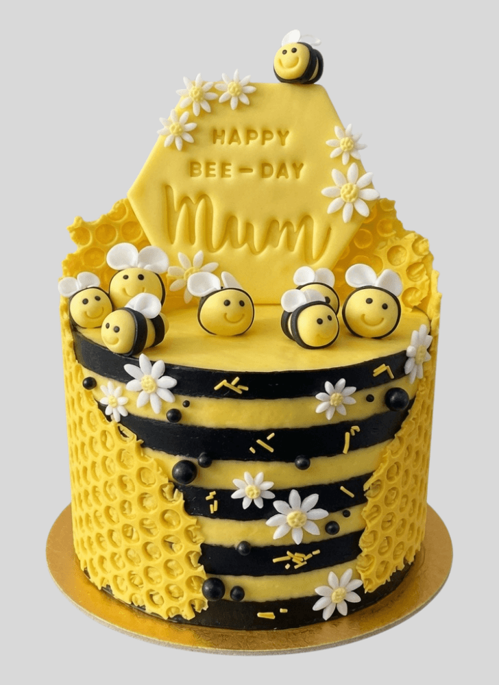 Fetching Bee Cake
