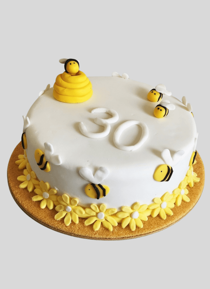 Grand Bee Cake