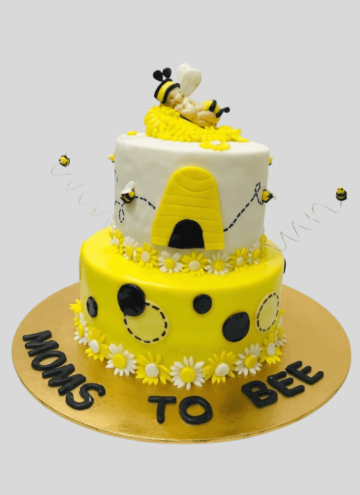 Inviting Bee Cake