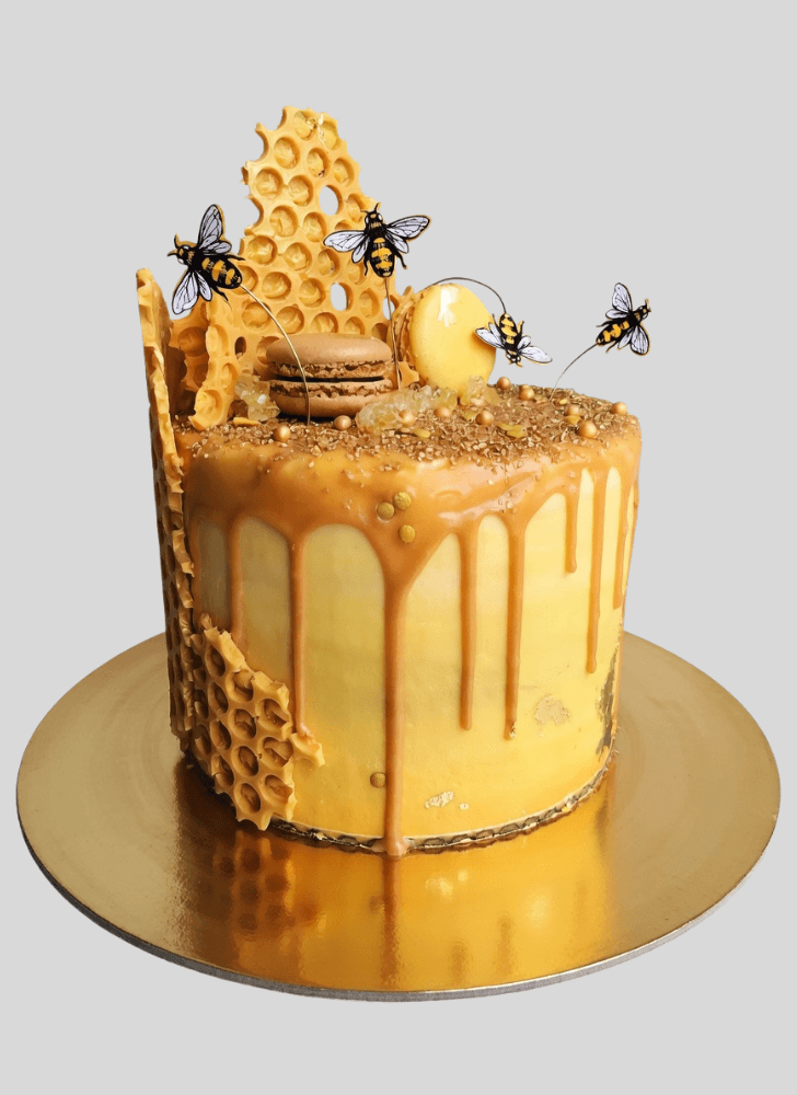 Beeful Bee Cake Design