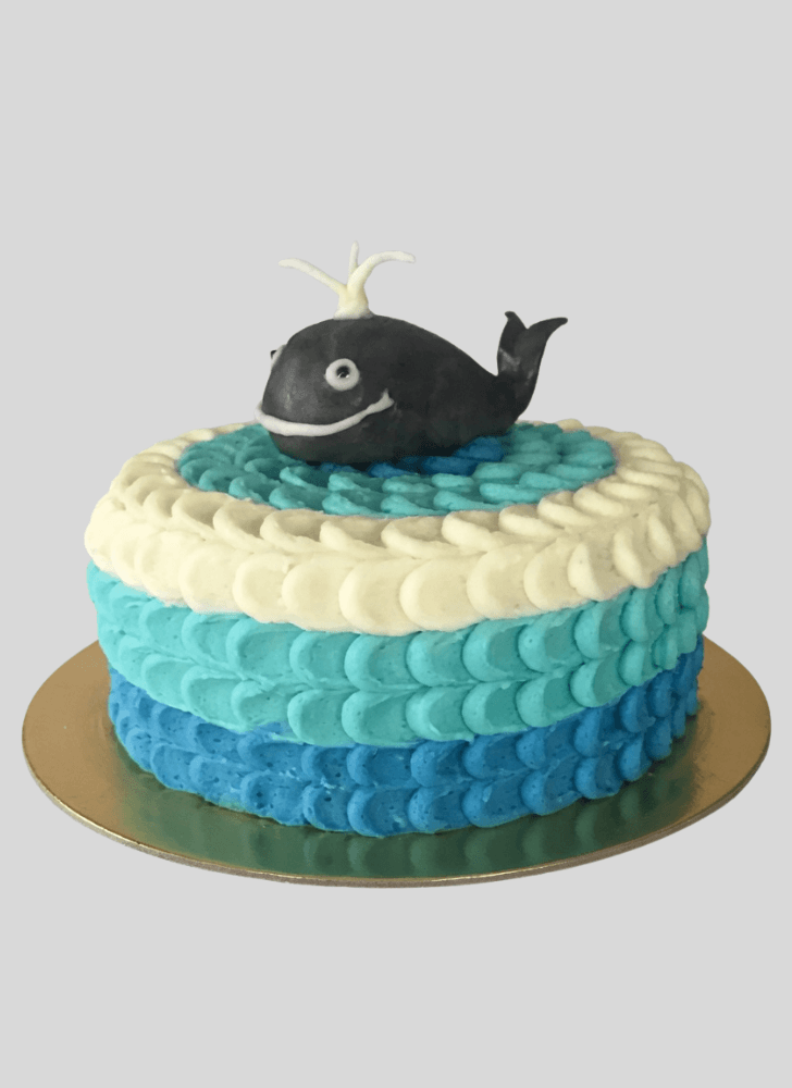 Fine Blue Whale Cake