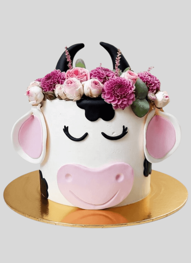 Grand Cow Cake