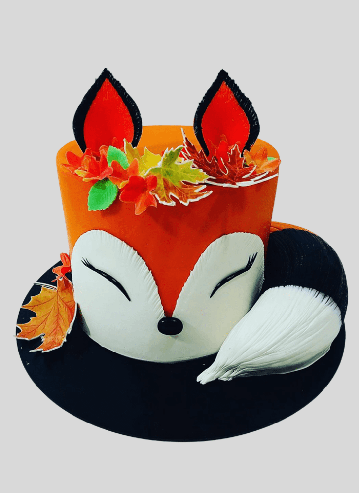 Fascinating Fox Cake