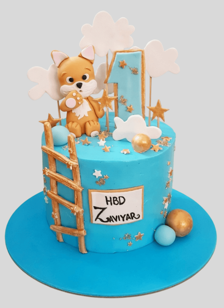 Resplendent Fox Cake