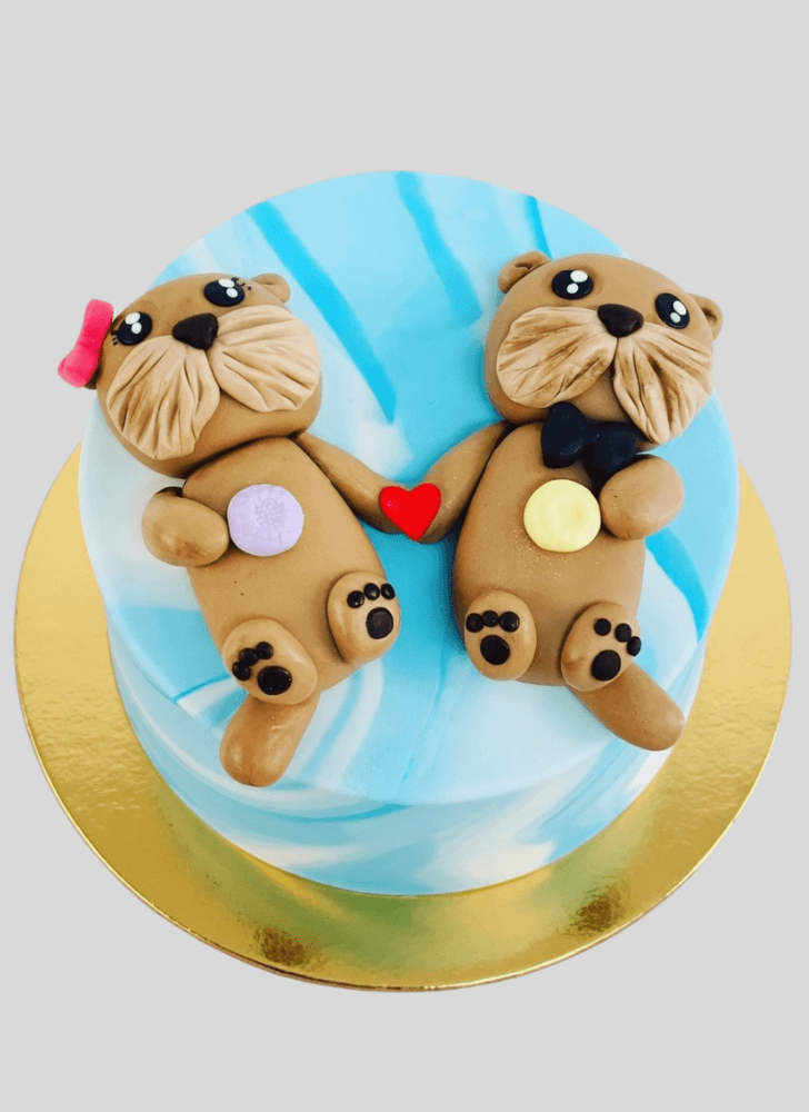 Good Looking Otter Cake