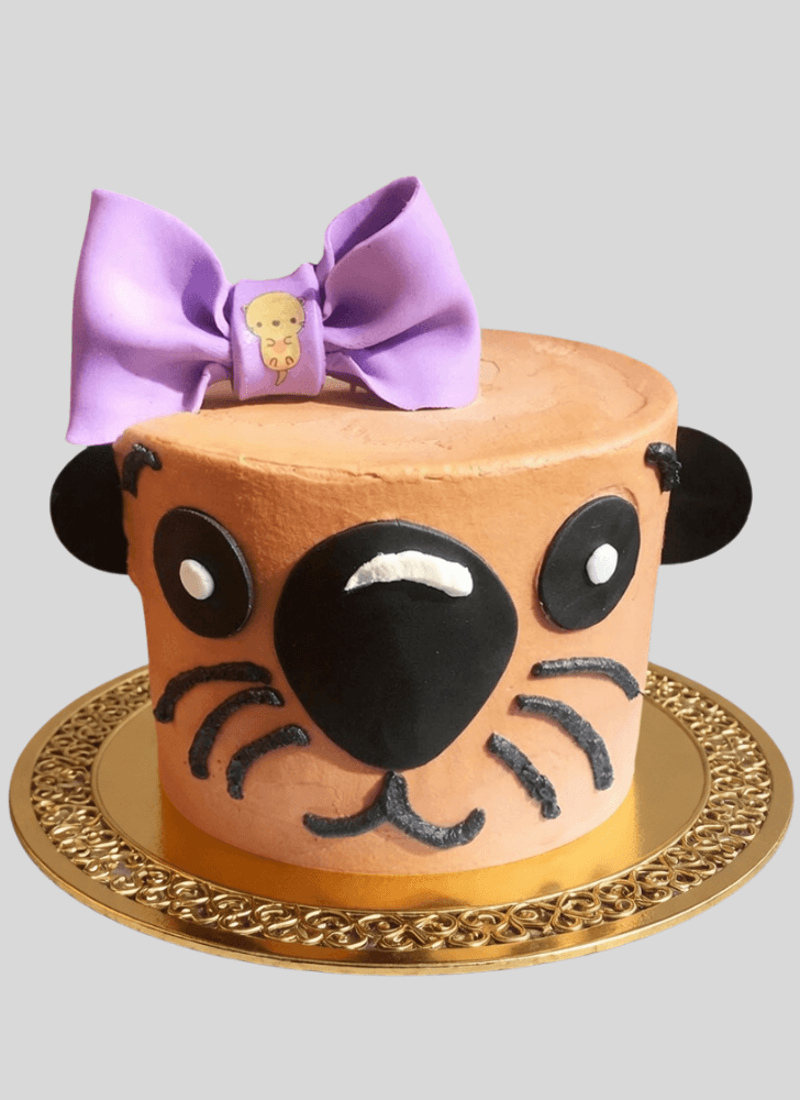 Gorgeous Otter Cake