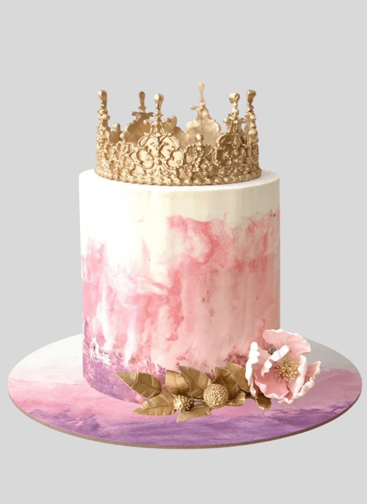 Admirable Queen Cake Design