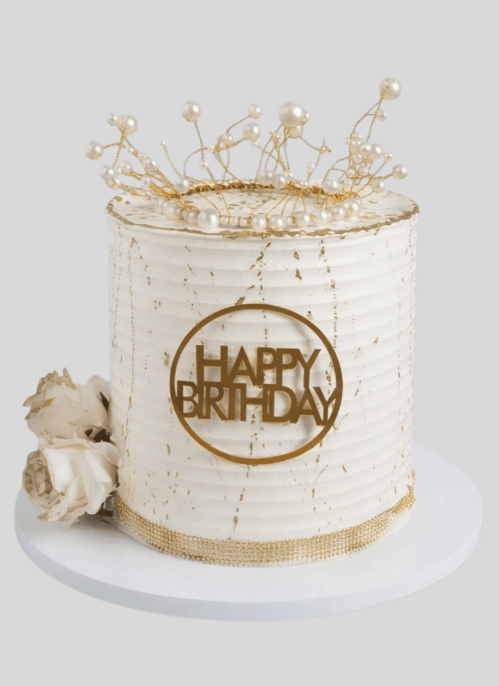Appealing Queen Cake