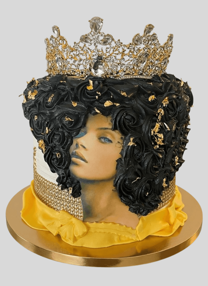 Stunning Queen Cake