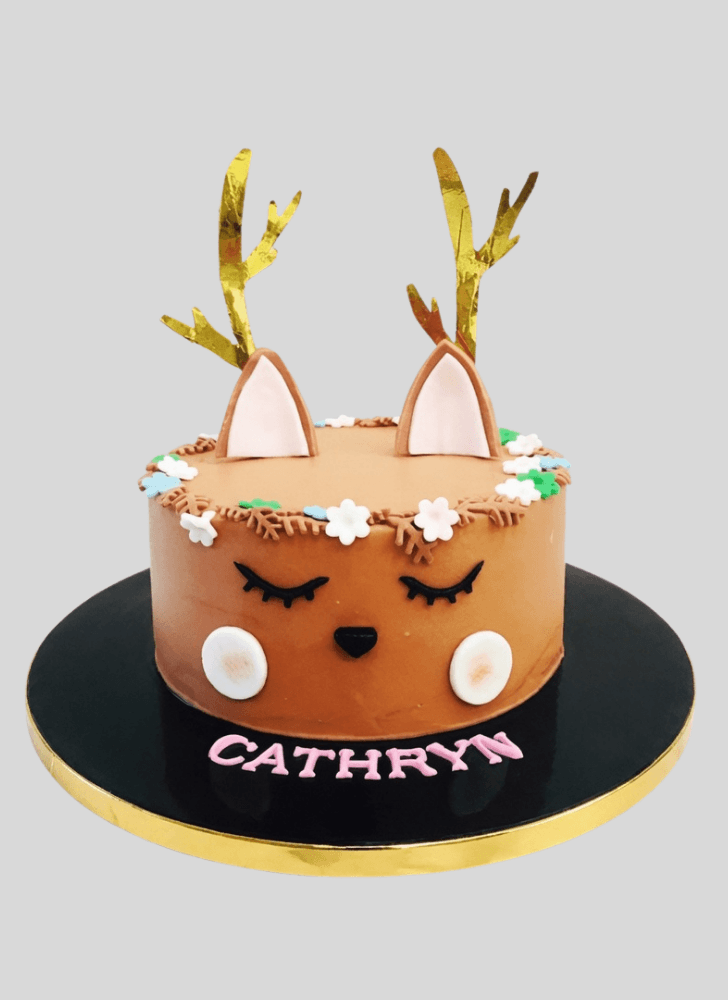 ExquisReindeere Reindeer Cake