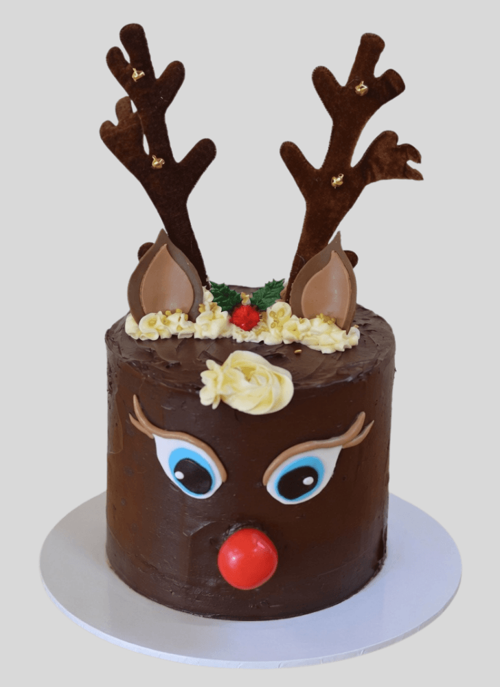 Lovely Reindeer Cake Design