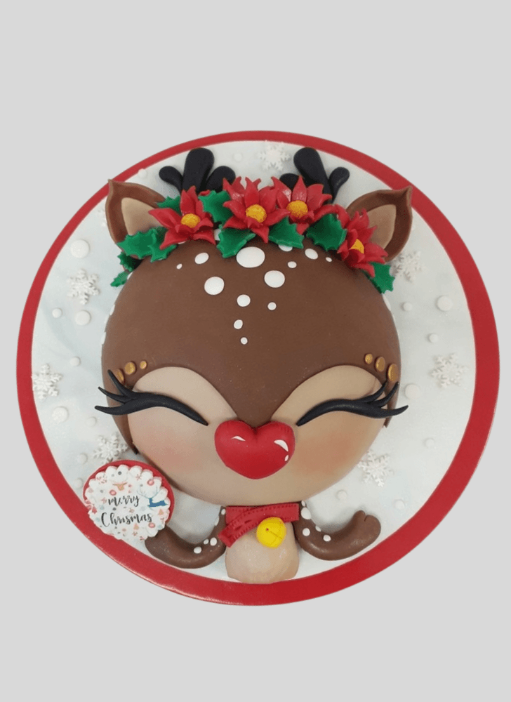 Pretty Reindeer Cake