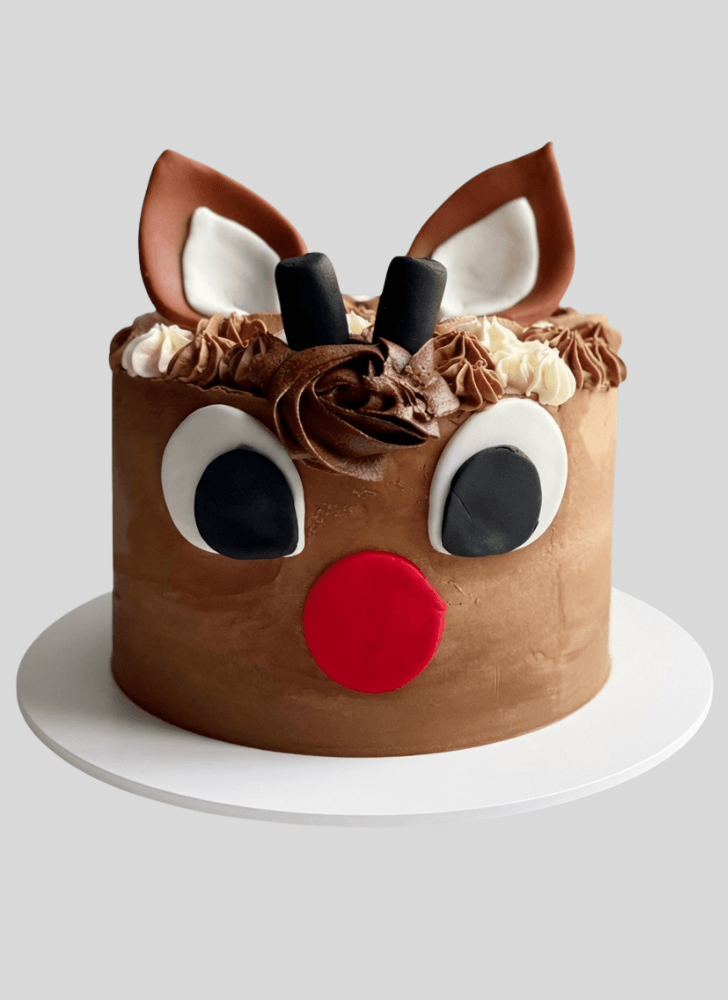 Superb Reindeer Cake