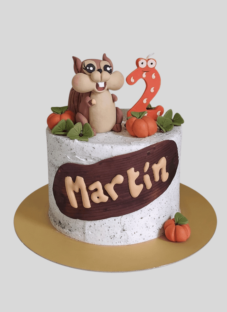 Stunning Squirrel Cake